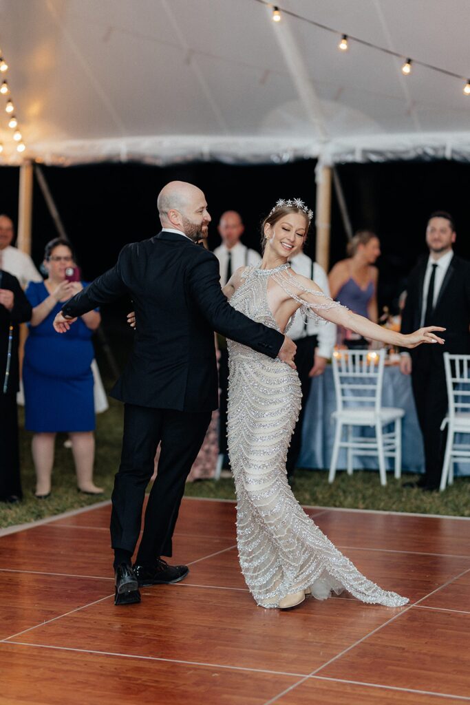Bride and groom choreographed first dance 